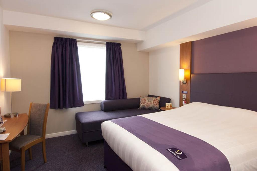 Premier Inn Ashford Central Стая снимка